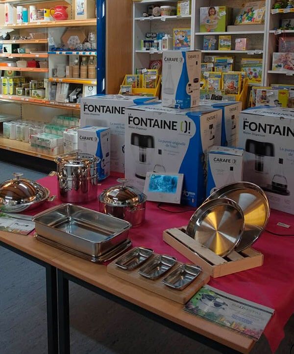 Fontaines filtrantes et ustensiles de cuisine